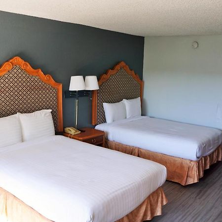 Hotel Elev8 Conroe Eksteriør bilde