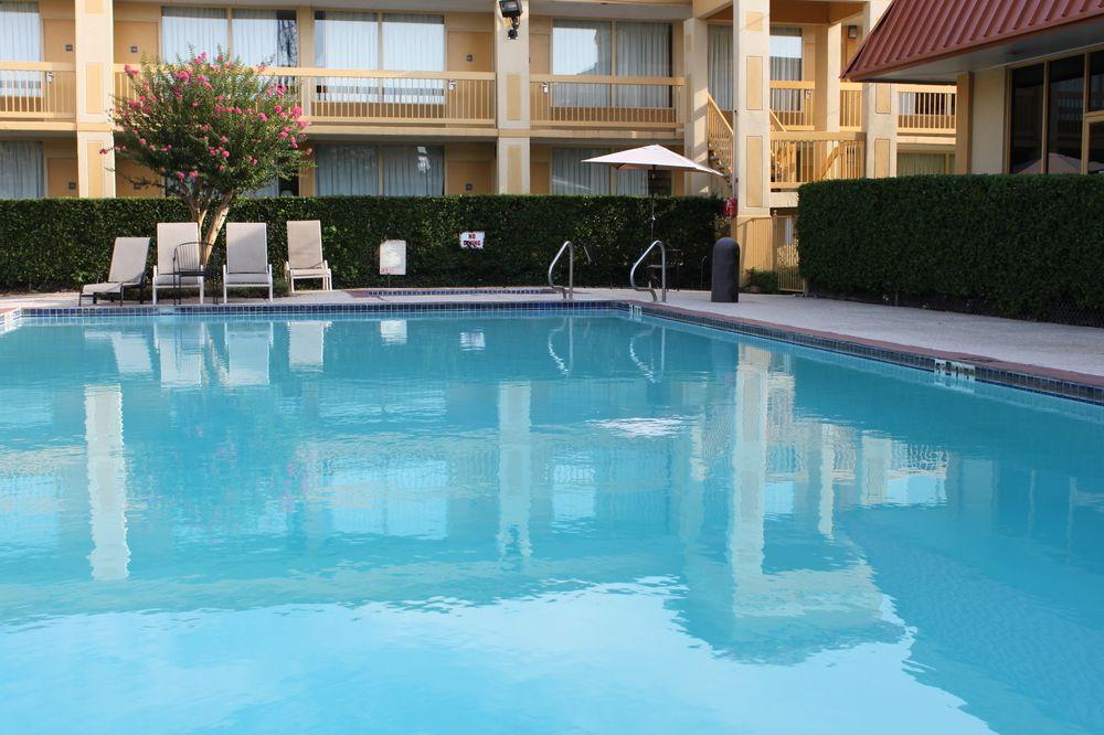 Hotel Elev8 Conroe Eksteriør bilde