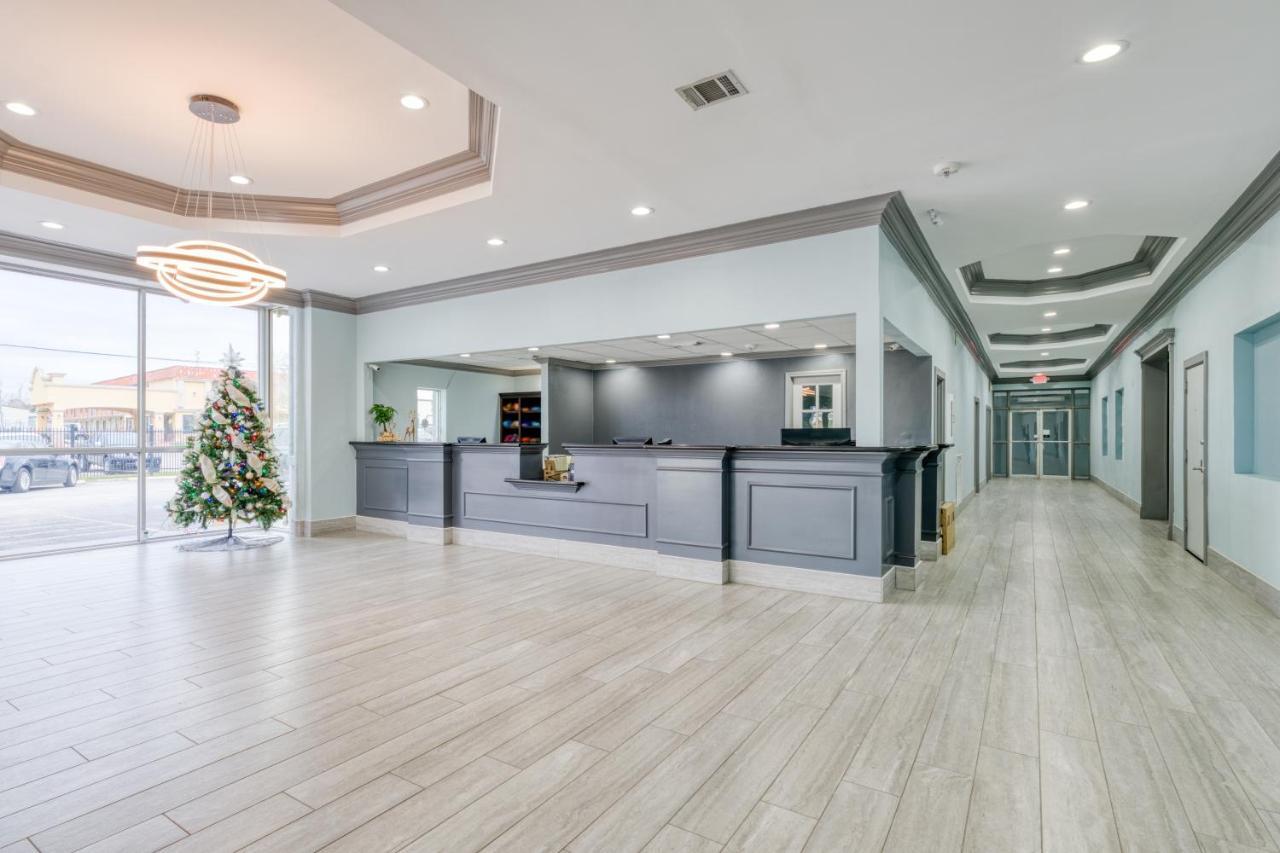 Hotel Elev8 Conroe Eksteriør bilde